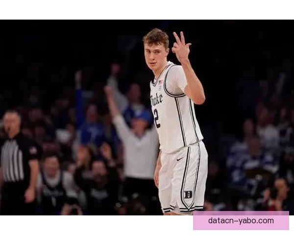 布泽尔状元呼声高大一数据压制弗拉格名嘴担忧适应NBA能力